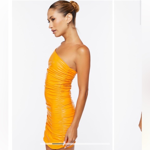 NWT Pleather Leather Vinyl Look One Shoulder Strapless Ruched Mini Dress - Picture 4 of 13